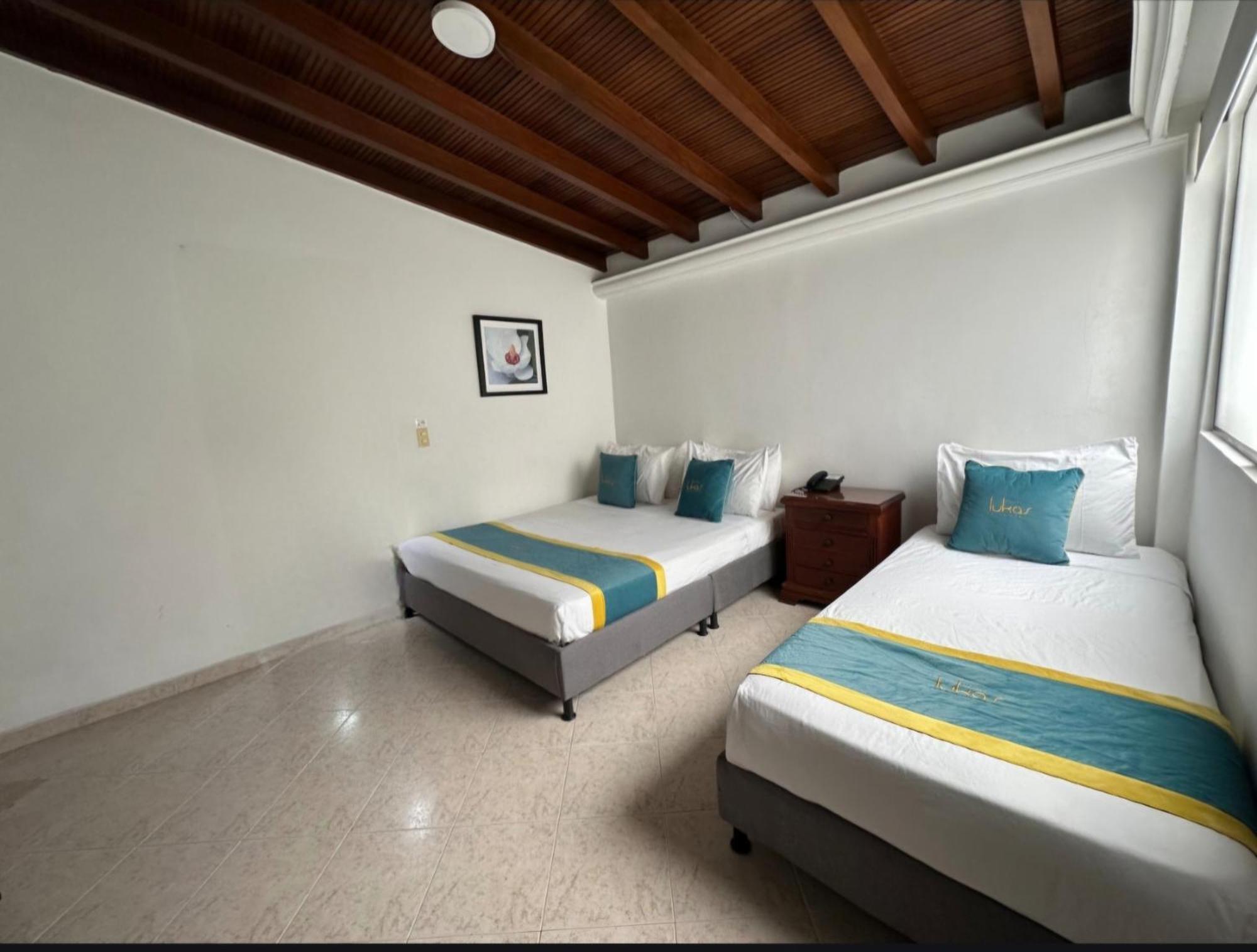 Hotel Lukas Medellin Exterior photo